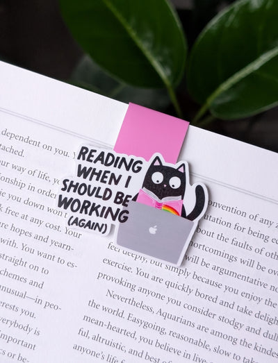Funny Cat Magnetic Bookmark – Reading When I Should Be Working